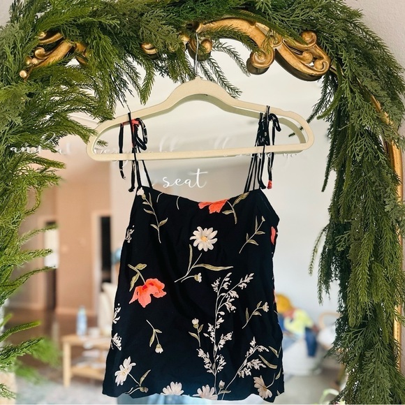 Reformation Floral Black Spaghetti Strap Top Xs - Picture 1 of 1